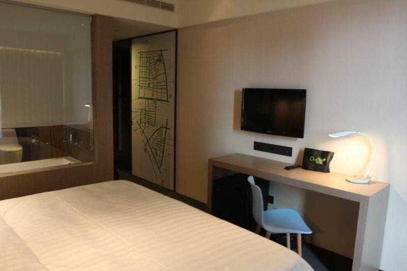 Chaiin Hotel - Dongmen Taipei Exteriör bild
